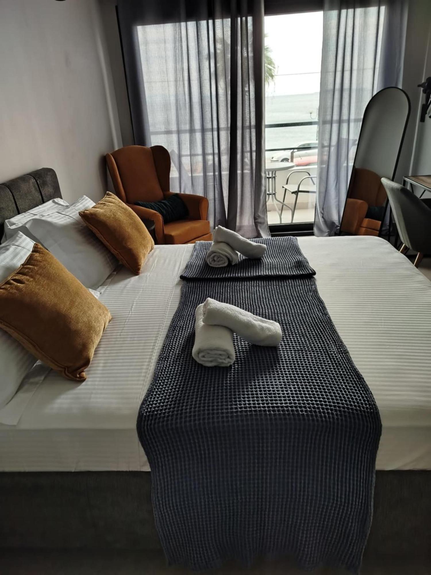 Hotel Andreas イプソス エクステリア 写真
